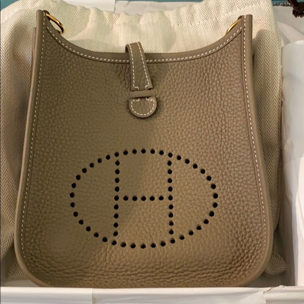 ❌SOLD❌ Brandnew Hermès Evelyne TPM in Etoupe GHW